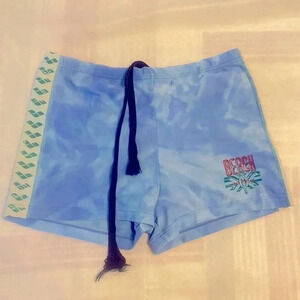 Sky blue color fancy summer shorts 🩳  for ladies